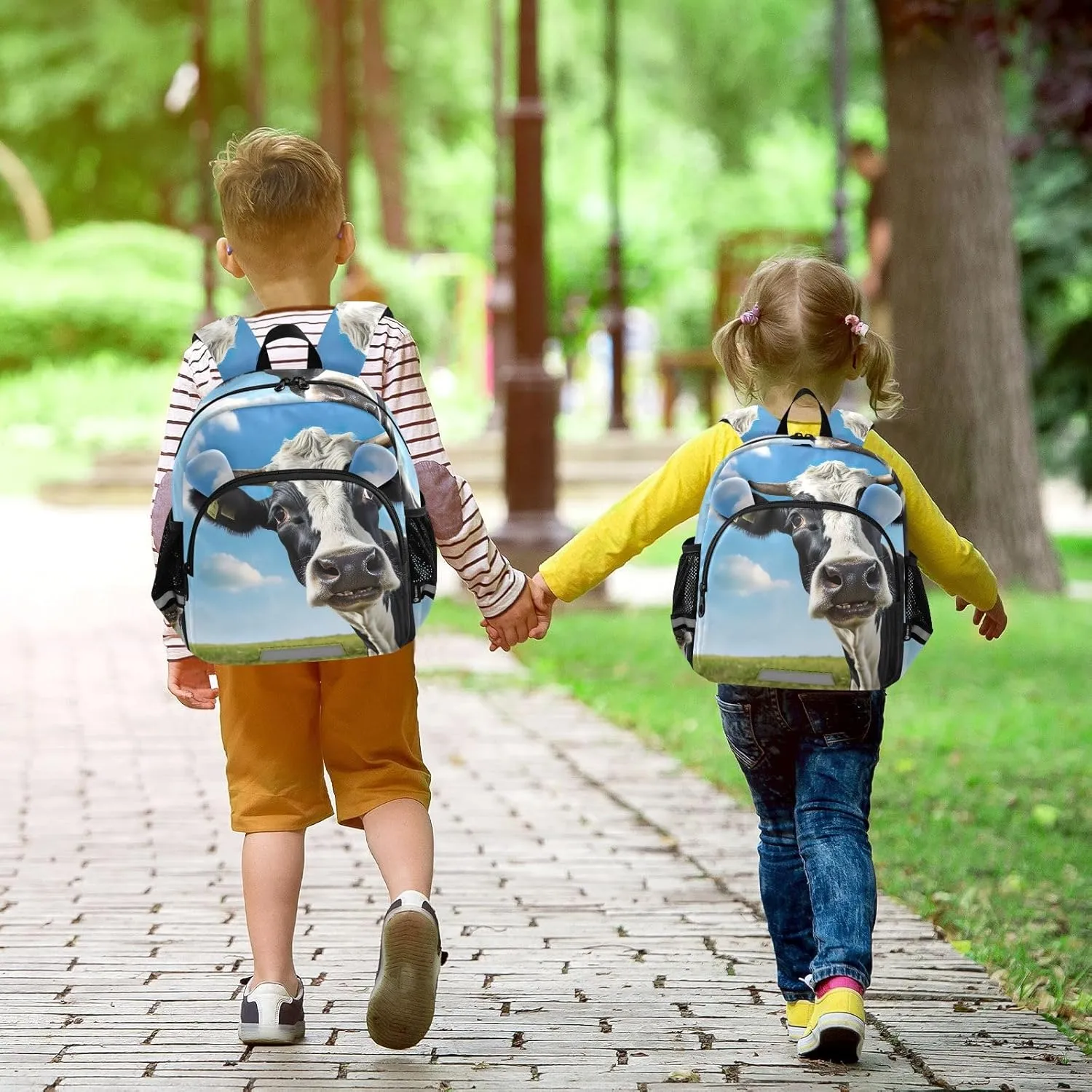 CHIFIGNO Toddler Backpack for Boys Girls, Cow Farm Animals Small Travel Bookbag Kids School Bag Preschool Kindergarten Backpack