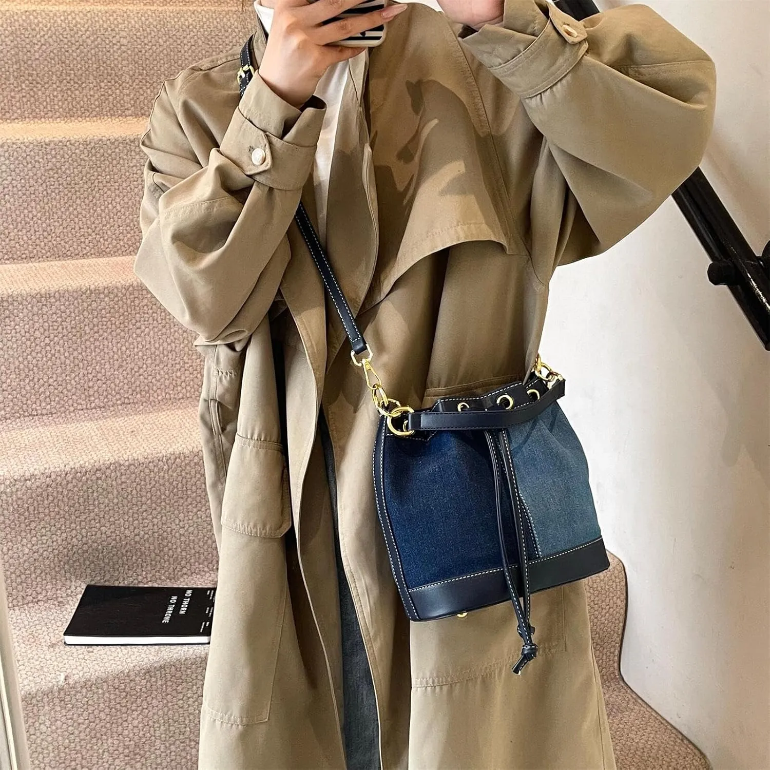 Denim Bucket Bag for Women Handbag Trendy Jean Purse Drawstring Crossbody Shoulder Bag