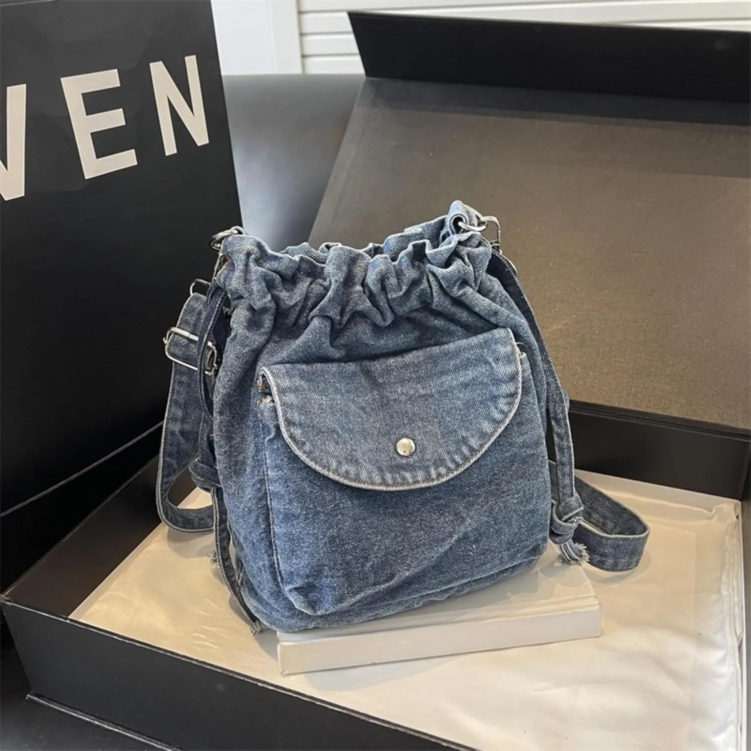 Denim Crossbody Bag Small Drawstring Phone Bag Casual Bucket Purse Shoulder Messenger Bag