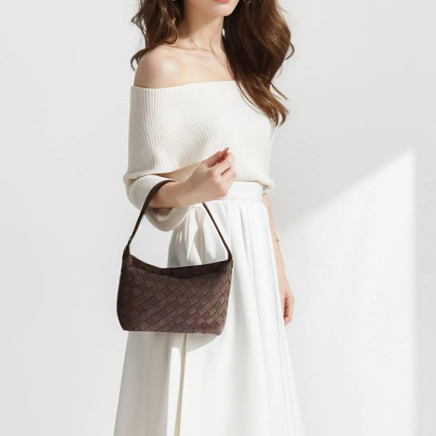 Luxurious Suede Hobo Bag - Women's Woven Leather Shoulder Bag with Spacious Interior