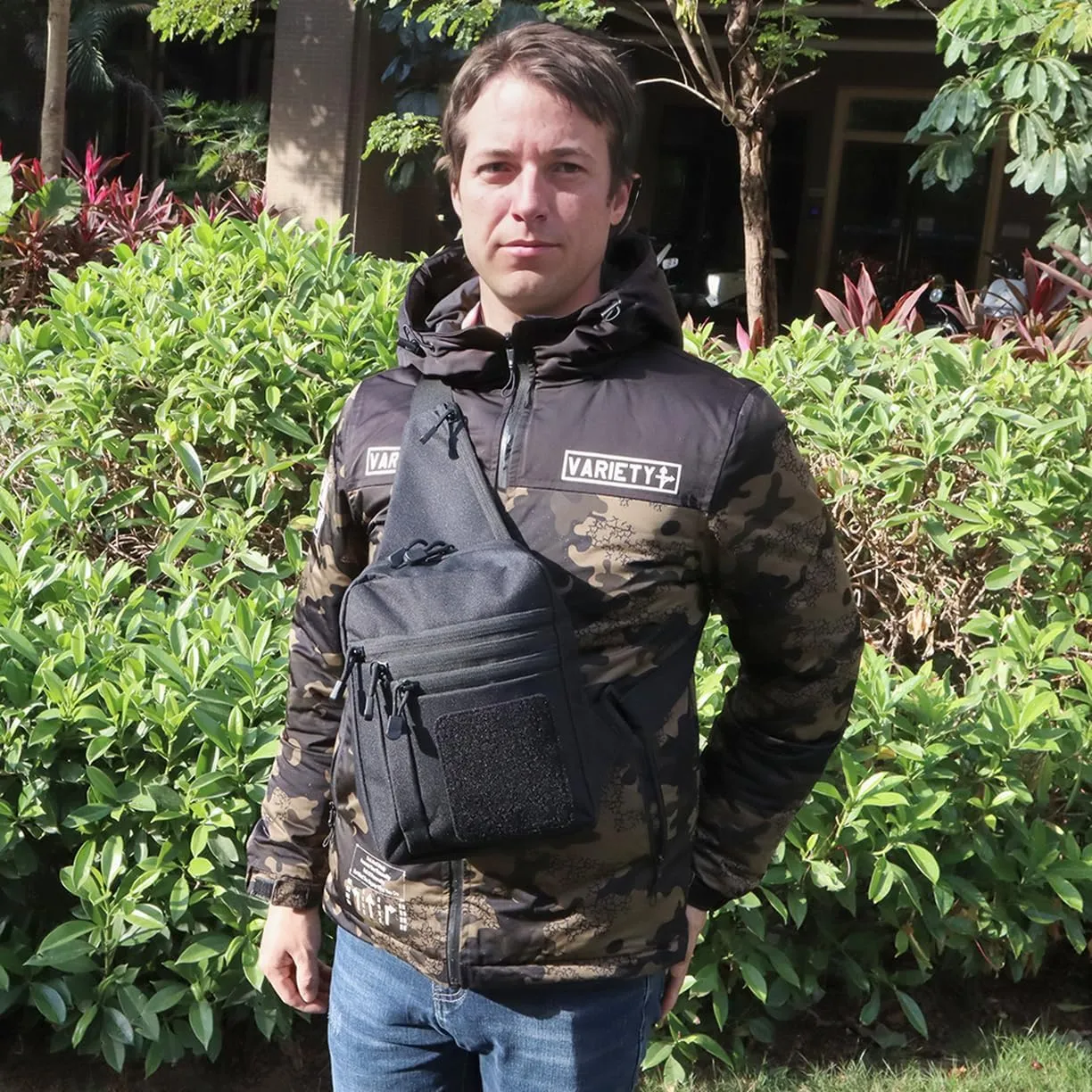 Shoulder holster bag for concealed carry of handguns Chest pack with Sling Ccw Sling Bag Tactical Crossbody Bag