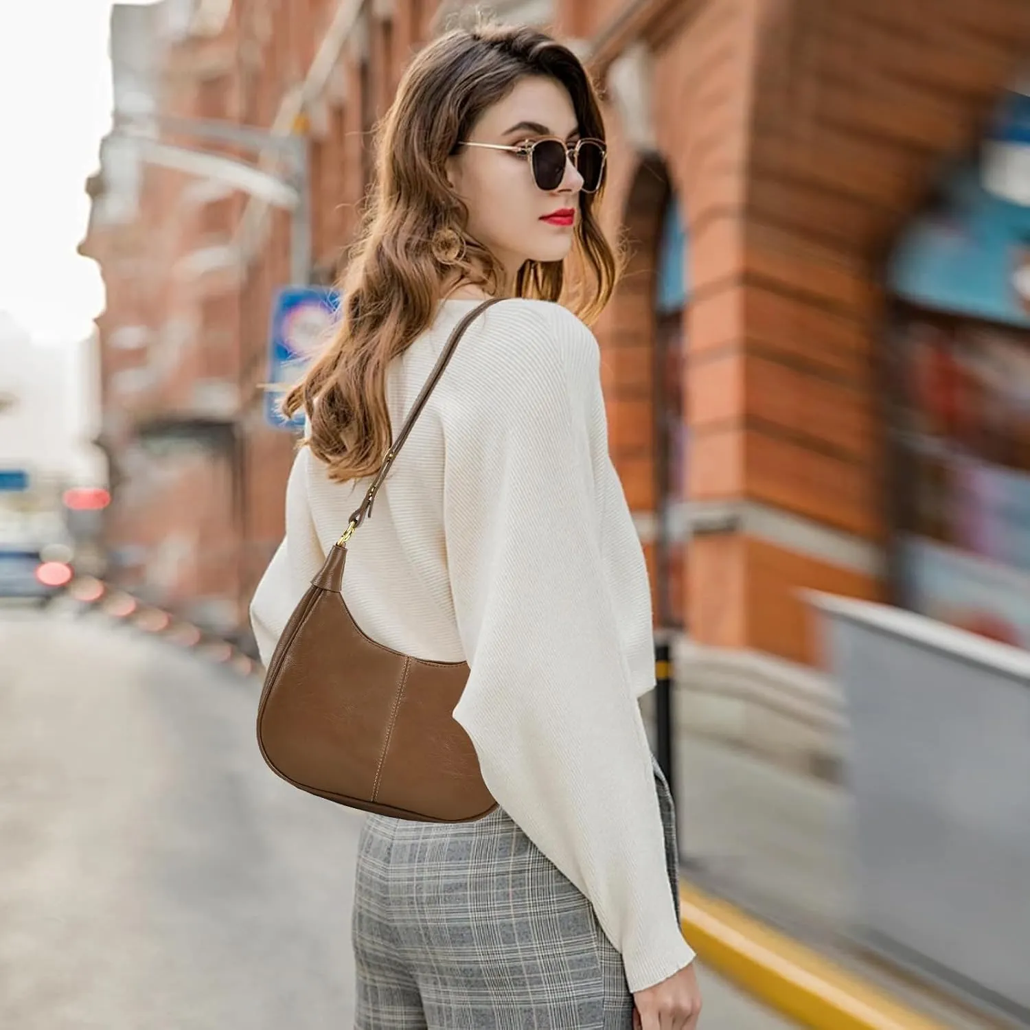 Small Hobo Bags for Women Crescent Shoulder Purse Retro Trendy Crossbody Handbag Fall Bag 2025