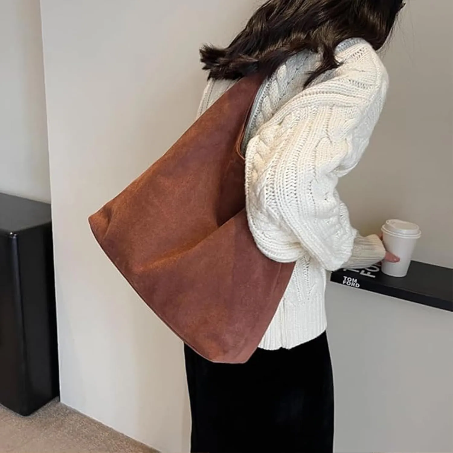 Suede Bucket Bag 2024 - Crossbody Hobo Shoulder Tote Handbag for Women Large Slouchy Purse Suede Handbags Collection
