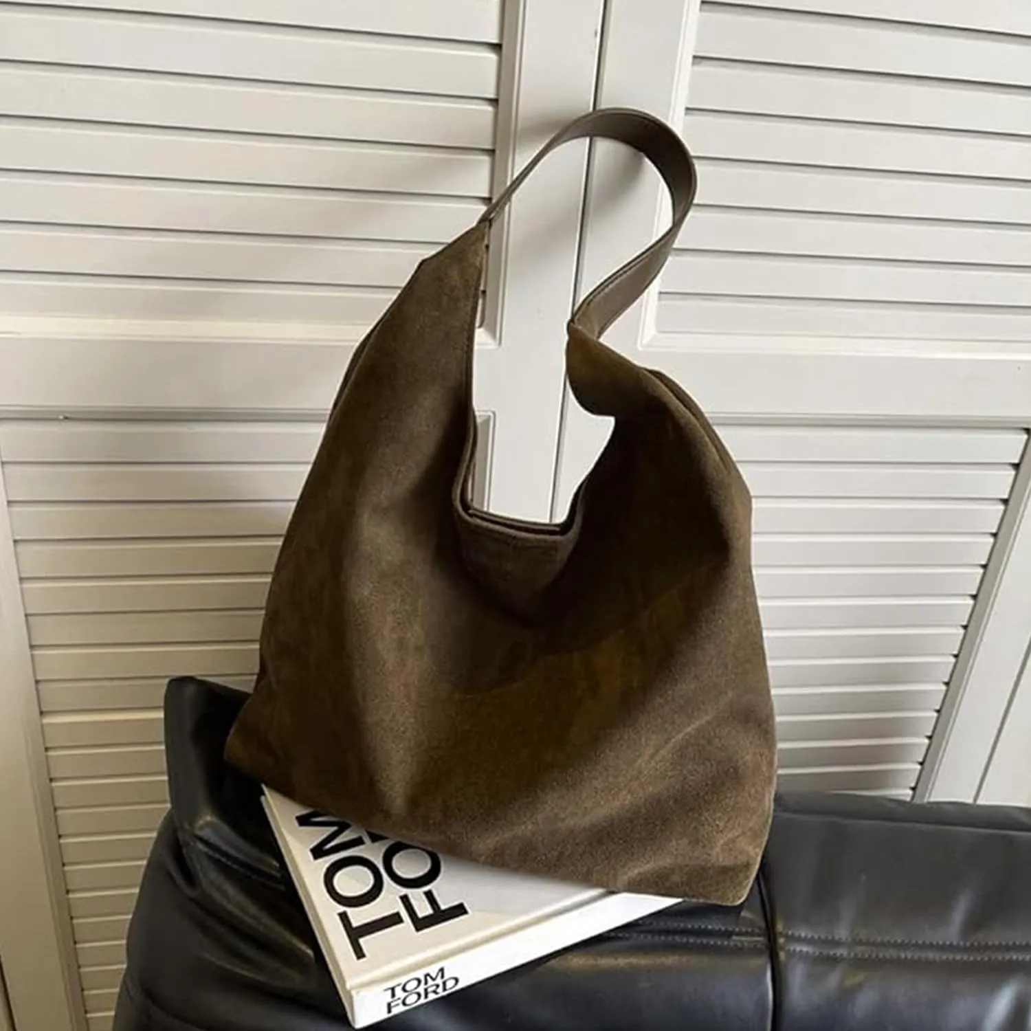 Suede Bucket Bag 2024 - Crossbody Hobo Shoulder Tote Handbag for Women Large Slouchy Purse Suede Handbags Collection