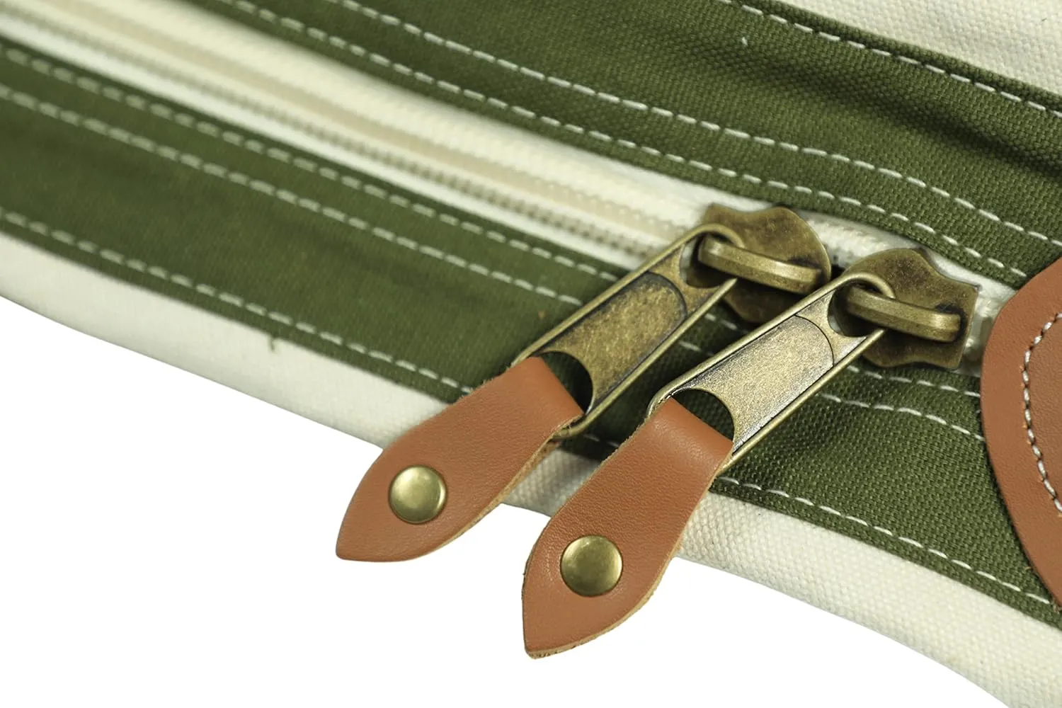 Tag&Crew Weekender Signature Duffle 20 Oz. Heavy Canvas Leather Handle Bag with Detachable Shoulder Strap Ideal for Overnight Travel Business Trip Vacations - Large, Olive